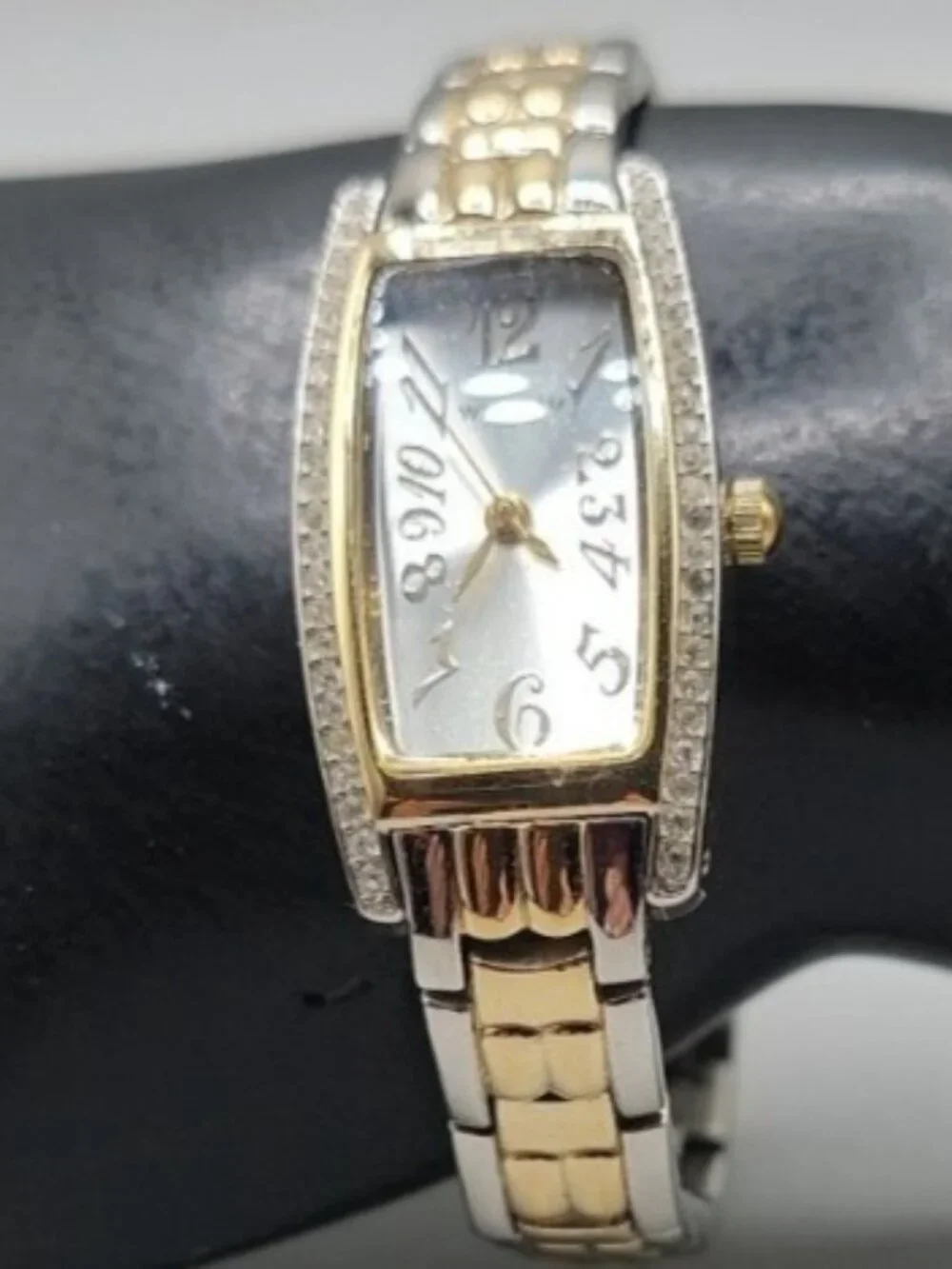 Vtg Waltham Ladies Tonneau Style Watch WAW042 Art Deco Crystal Bezel 6